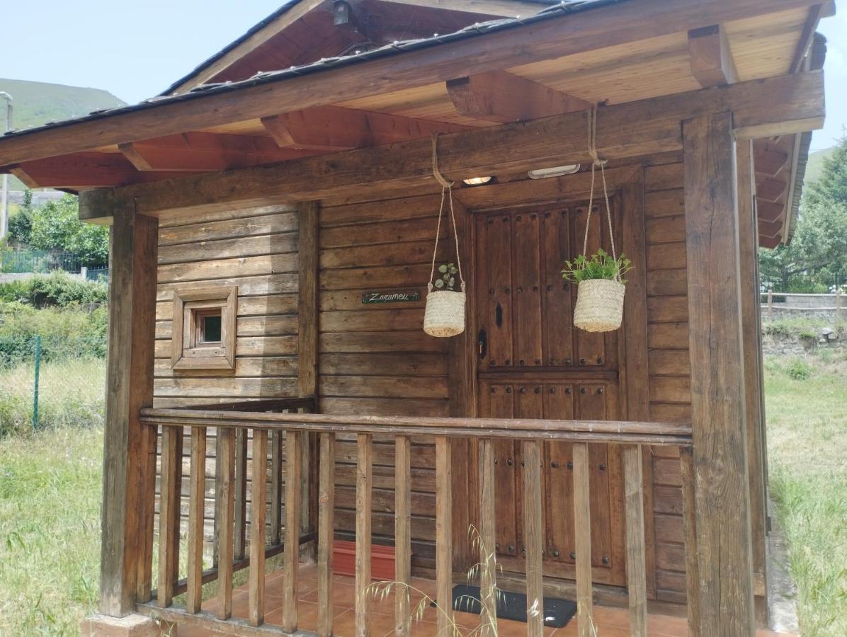 Camping La Zarapica - Palacios Del Sil Esterno foto