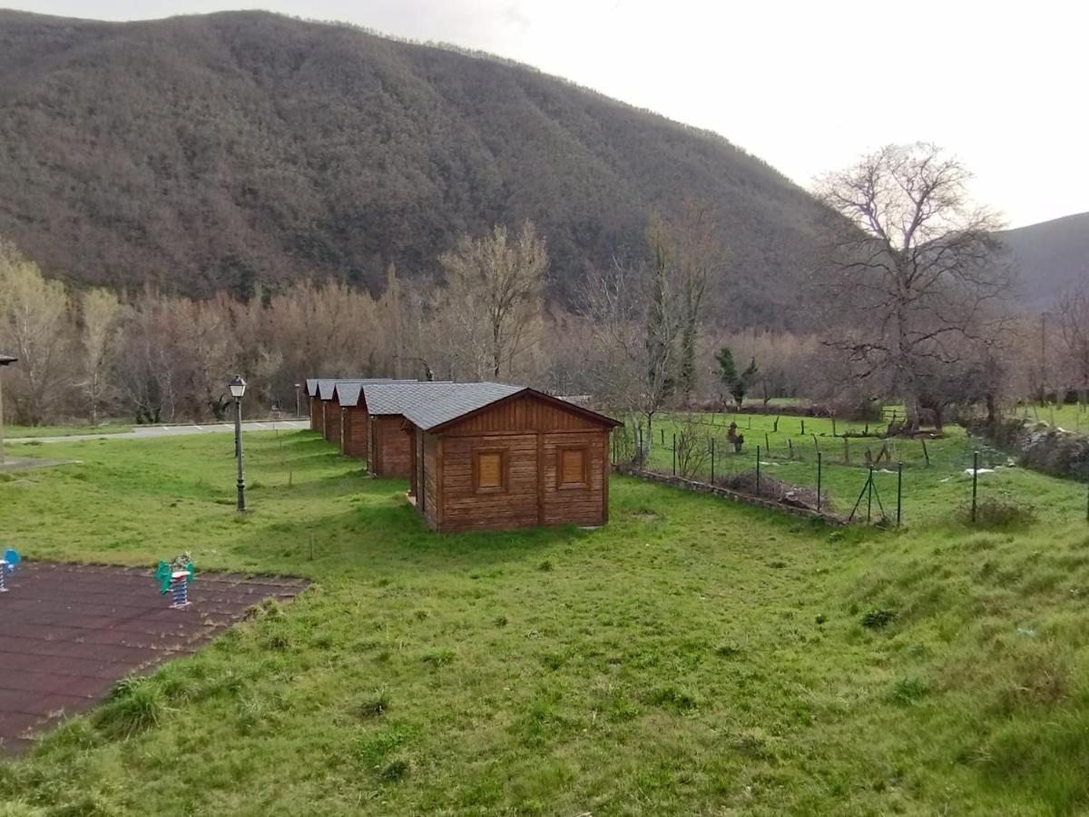 Camping La Zarapica - Palacios Del Sil Esterno foto